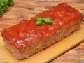 Pyszna pieczeń rzymska z sosem pomidorowym i bazylią. Idealna na obiad, wypróbuj ten przepis!