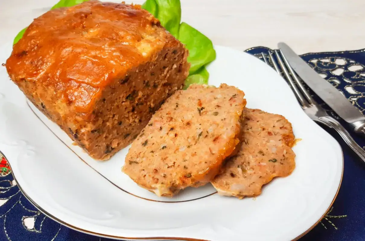 Pyszna pieczeń rzymska, idealna na obiad. Ten przepis na pieczeń rzymską zachwyci każdego!
